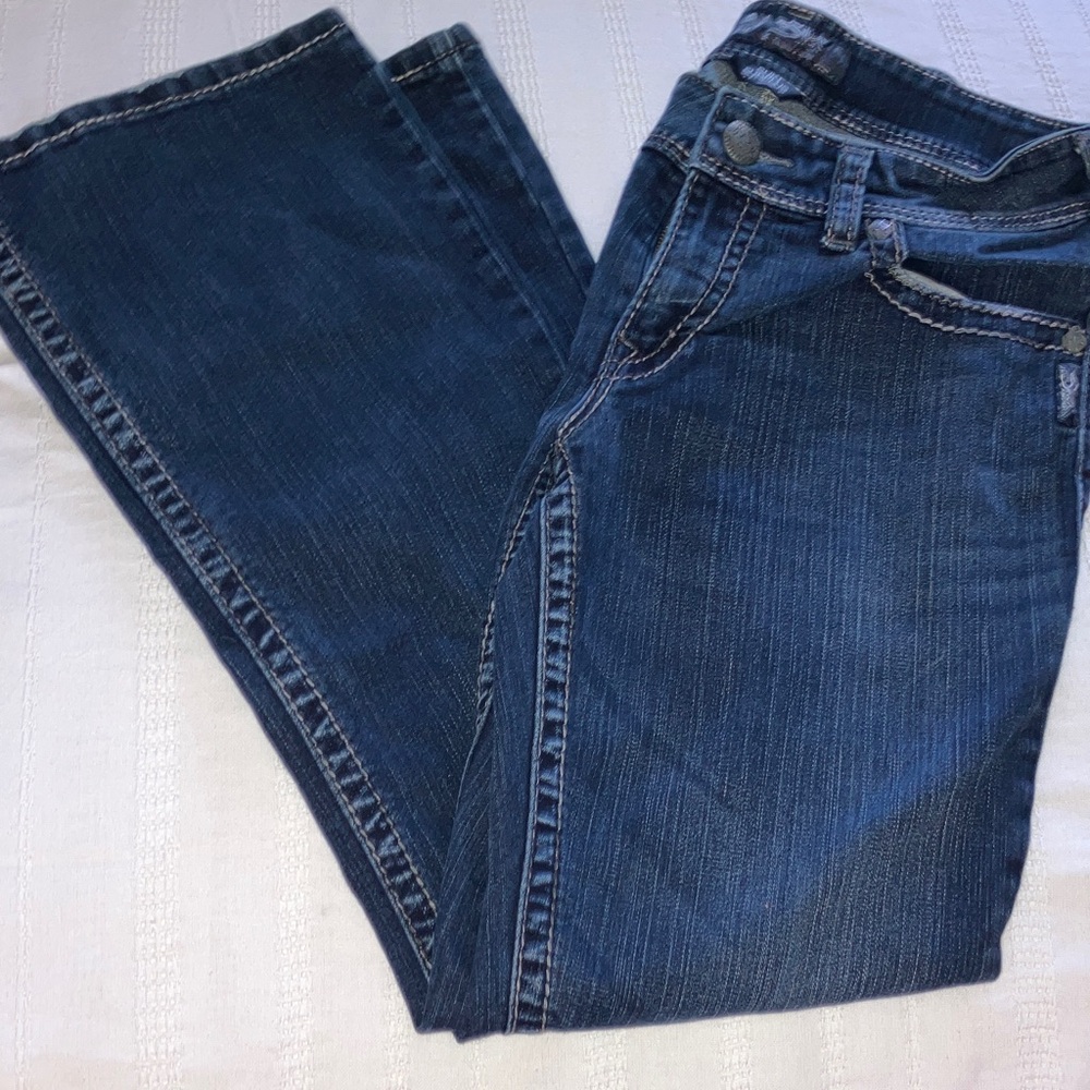 Silver Jeans Women's Dark‎ Blue Boot Cut Jeans with Button Back Pockets 29/30